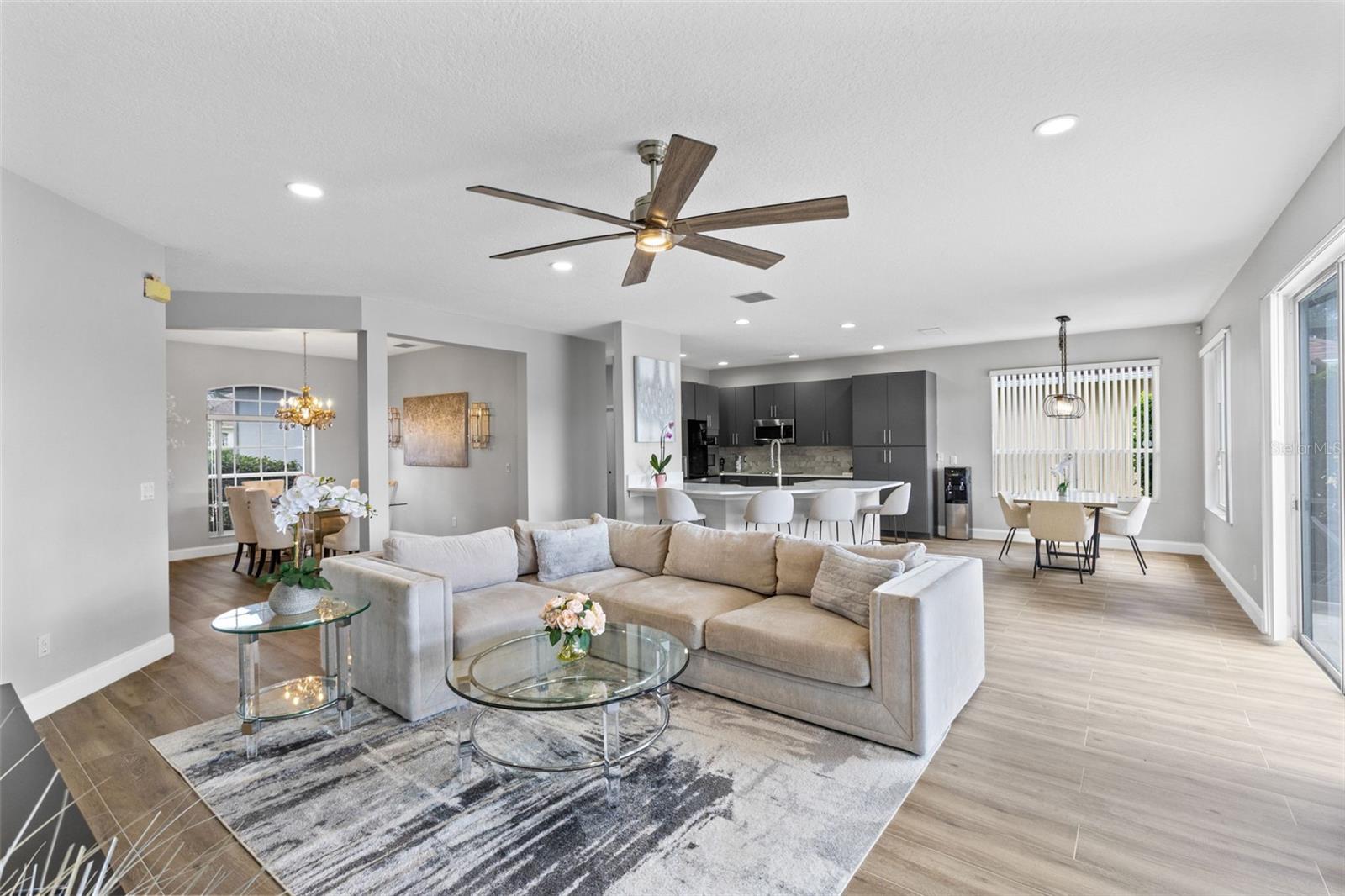 3425 STERLING LAKE CIR, OVIEDO, FL, 32765