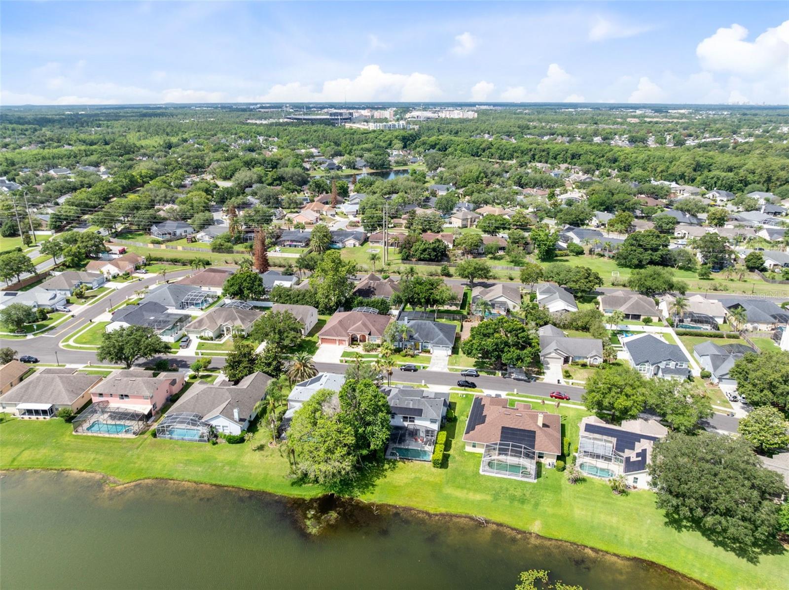 3425 STERLING LAKE CIR, OVIEDO, FL, 32765