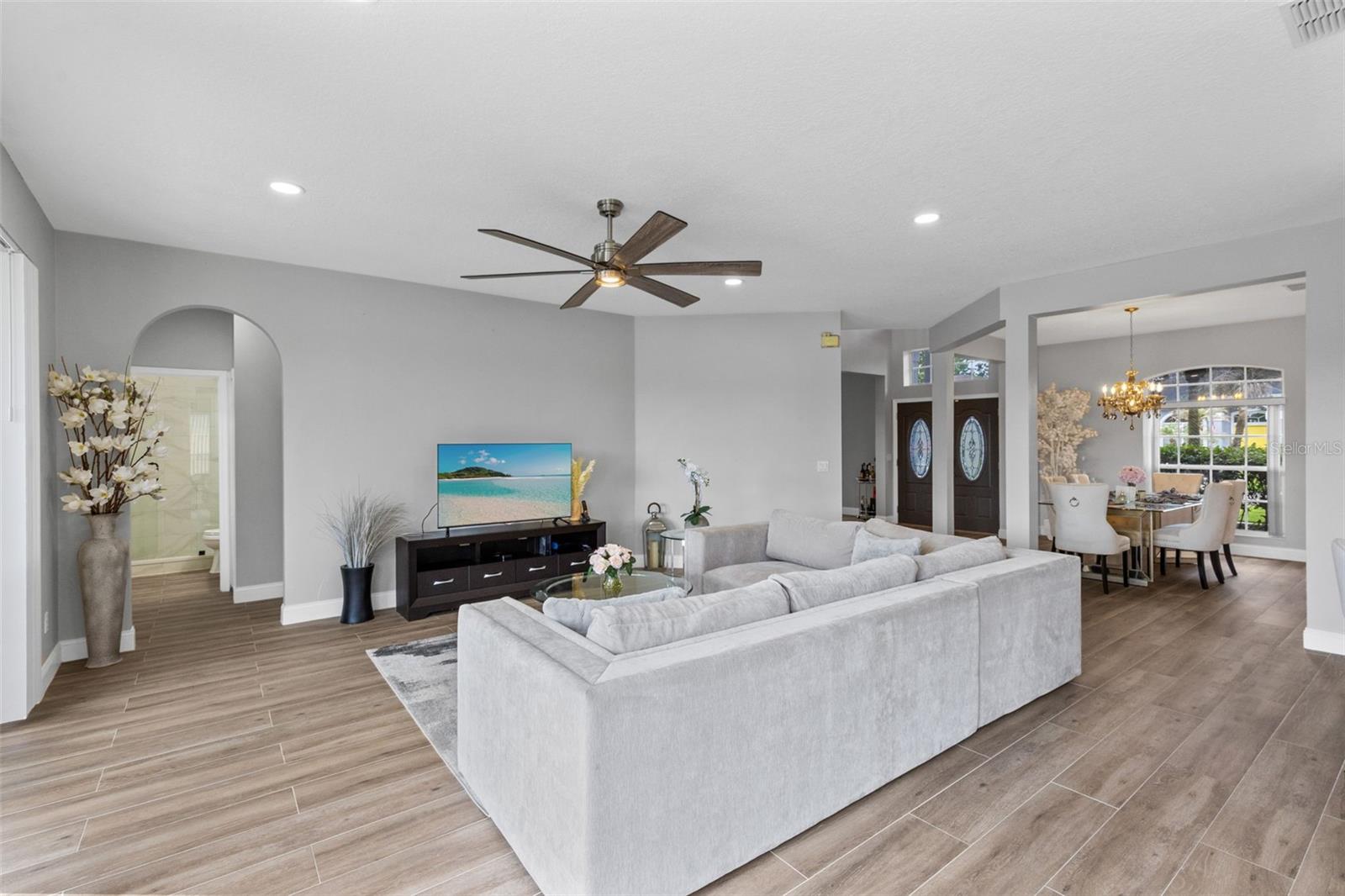 3425 STERLING LAKE CIR, OVIEDO, FL, 32765