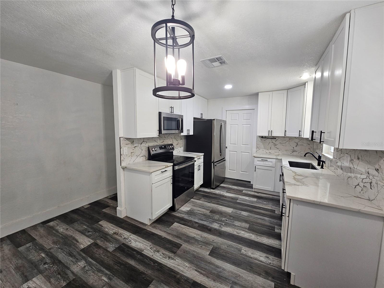 8198 SE 164TH PL, SUMMERFIELD, FL, 34491