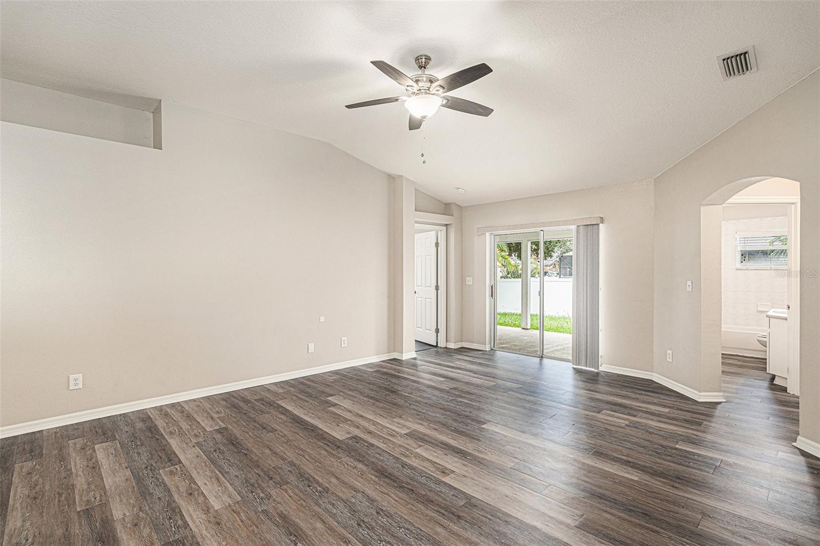 2631 ALLWOOD AVE, VALRICO, FL, 33596