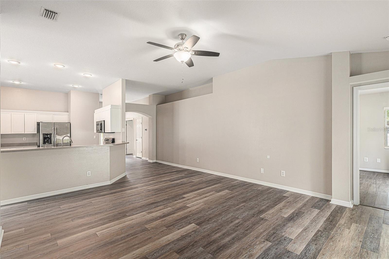 2631 ALLWOOD AVE, VALRICO, FL, 33596