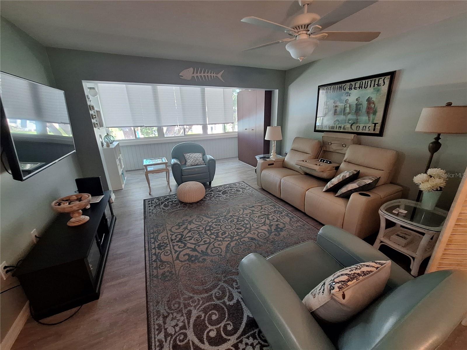 2437 HARBOR BLVD #202, PORT CHARLOTTE, FL, 33952