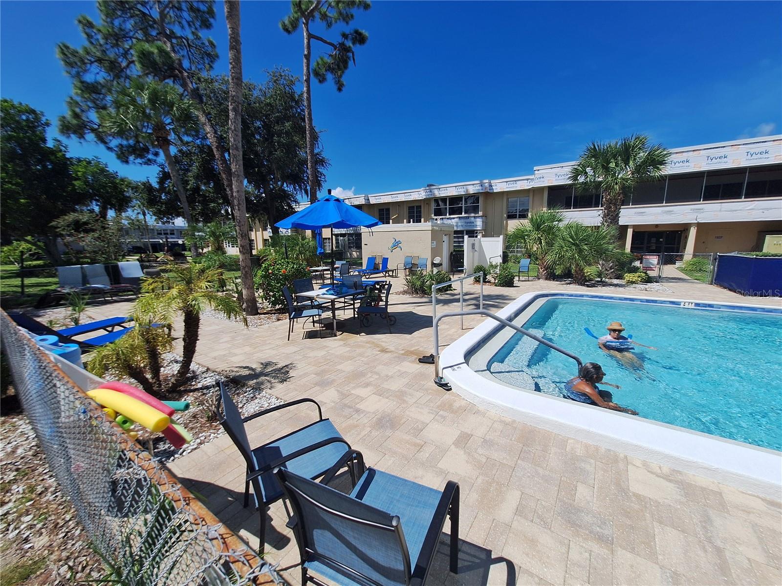 2437 HARBOR BLVD #202, PORT CHARLOTTE, FL, 33952