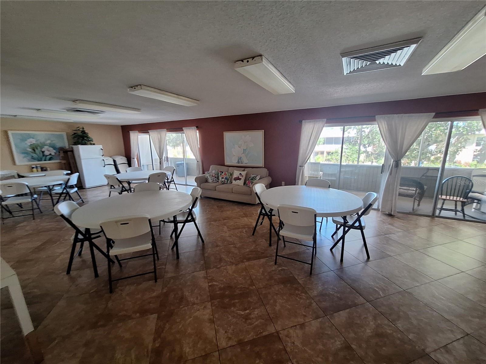 2437 HARBOR BLVD #202, PORT CHARLOTTE, FL, 33952