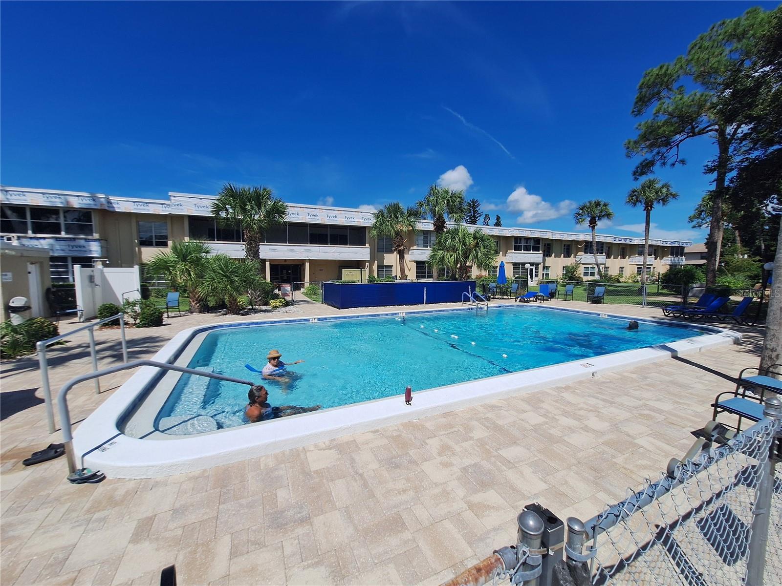 2437 HARBOR BLVD #202, PORT CHARLOTTE, FL, 33952