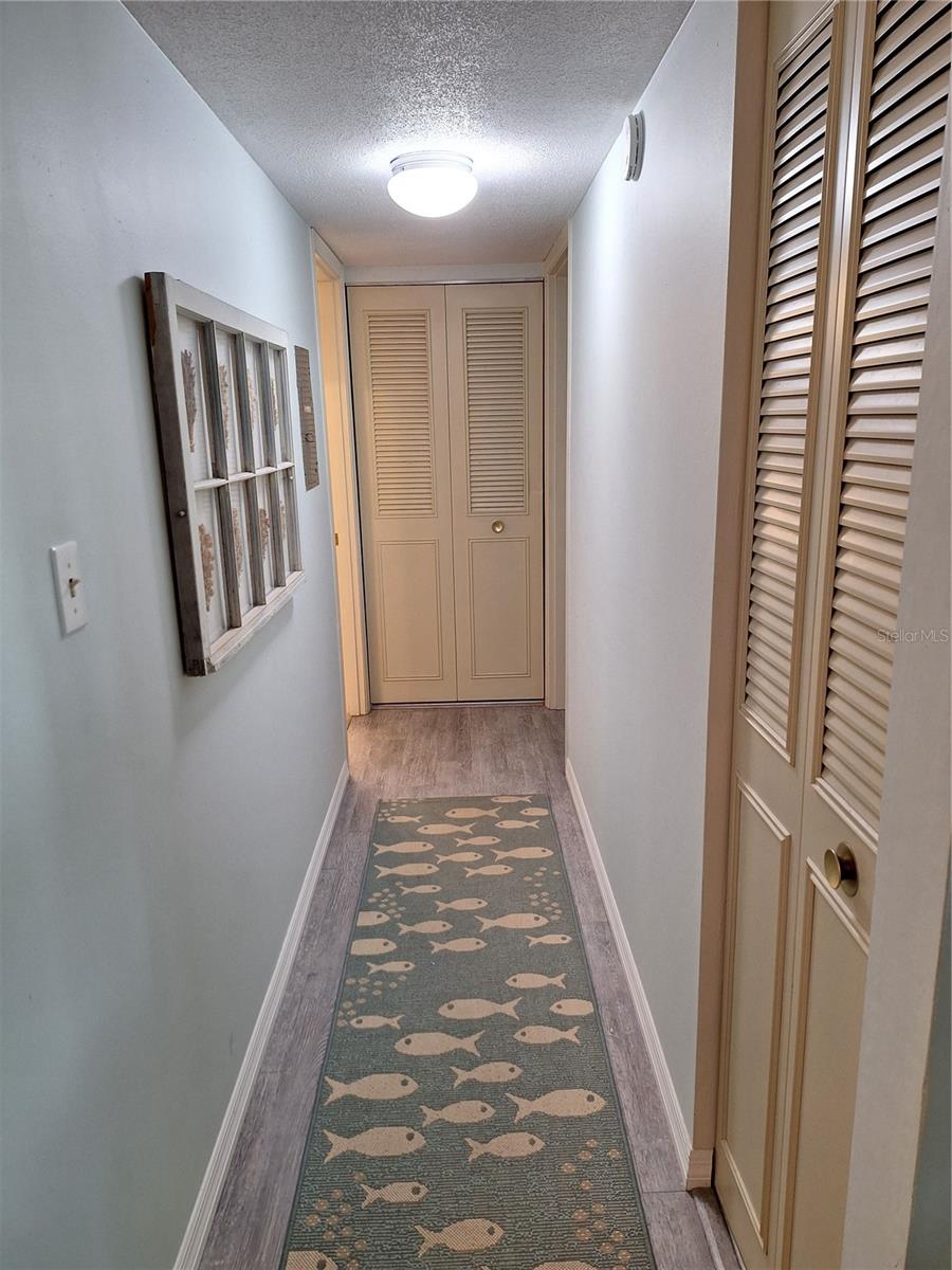2437 HARBOR BLVD #202, PORT CHARLOTTE, FL, 33952