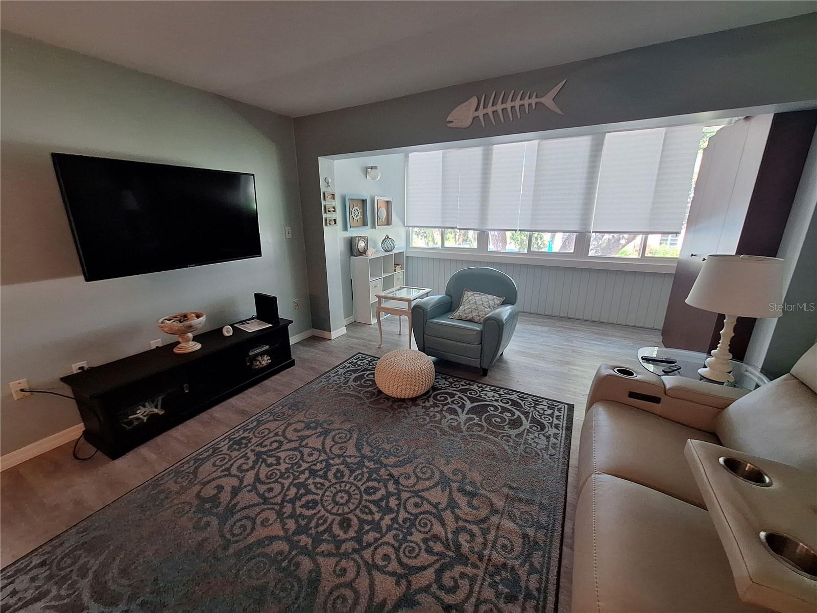 2437 HARBOR BLVD #202, PORT CHARLOTTE, FL, 33952