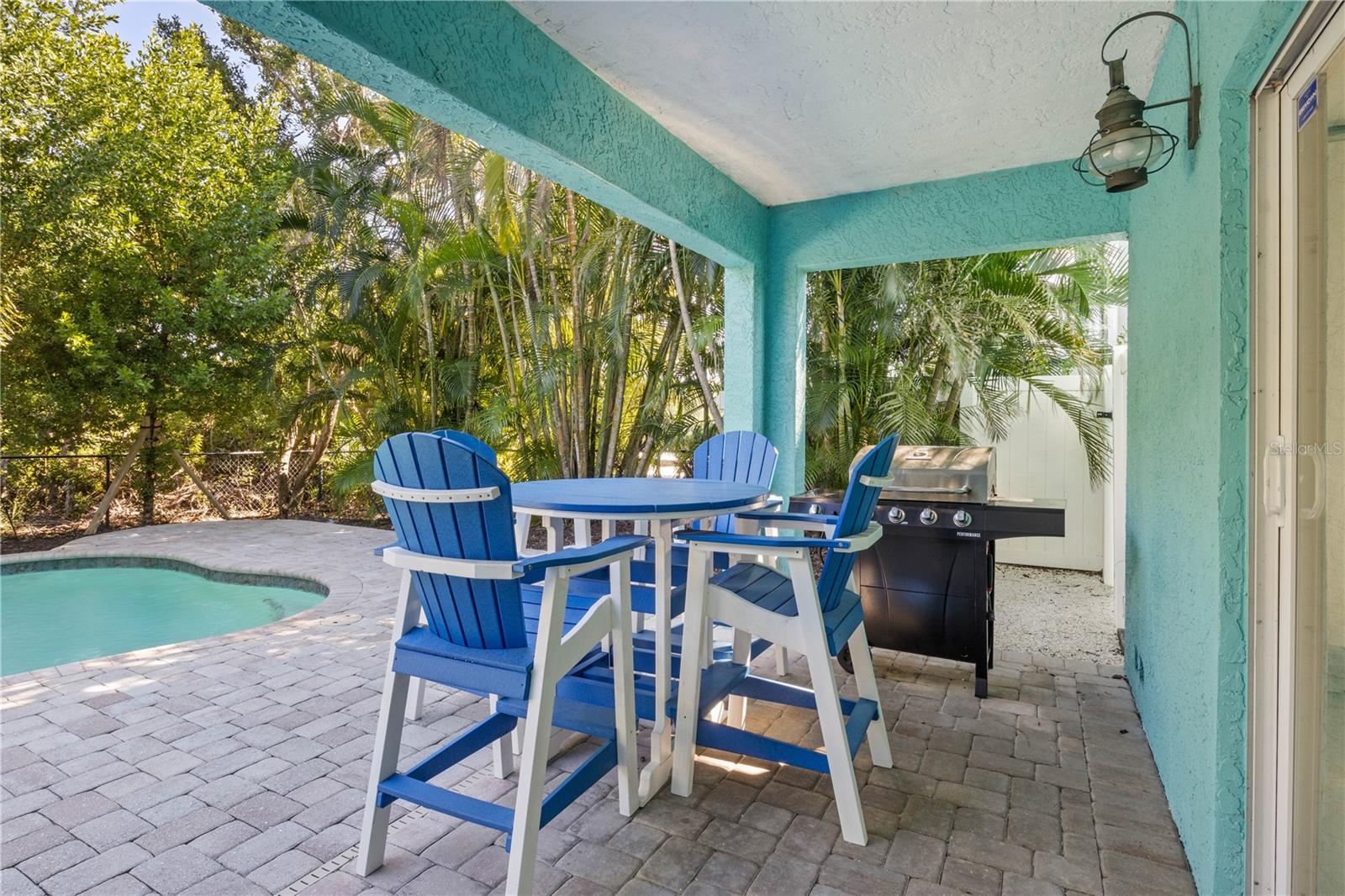 7005 HOLMES BLVD, HOLMES BEACH, FL, 34217