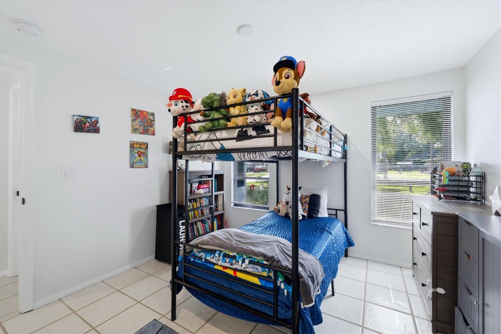4913 ALMANZA AVE, SARASOTA, FL, 34235