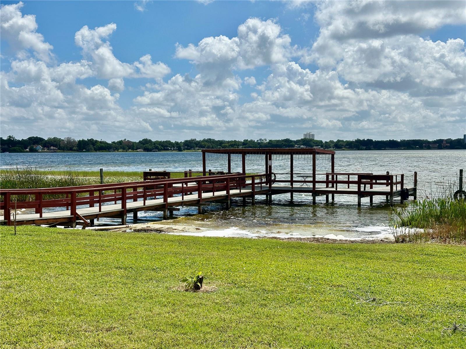 333 LAKE HOWARD DR NW #304B, WINTER HAVEN, FL, 33880