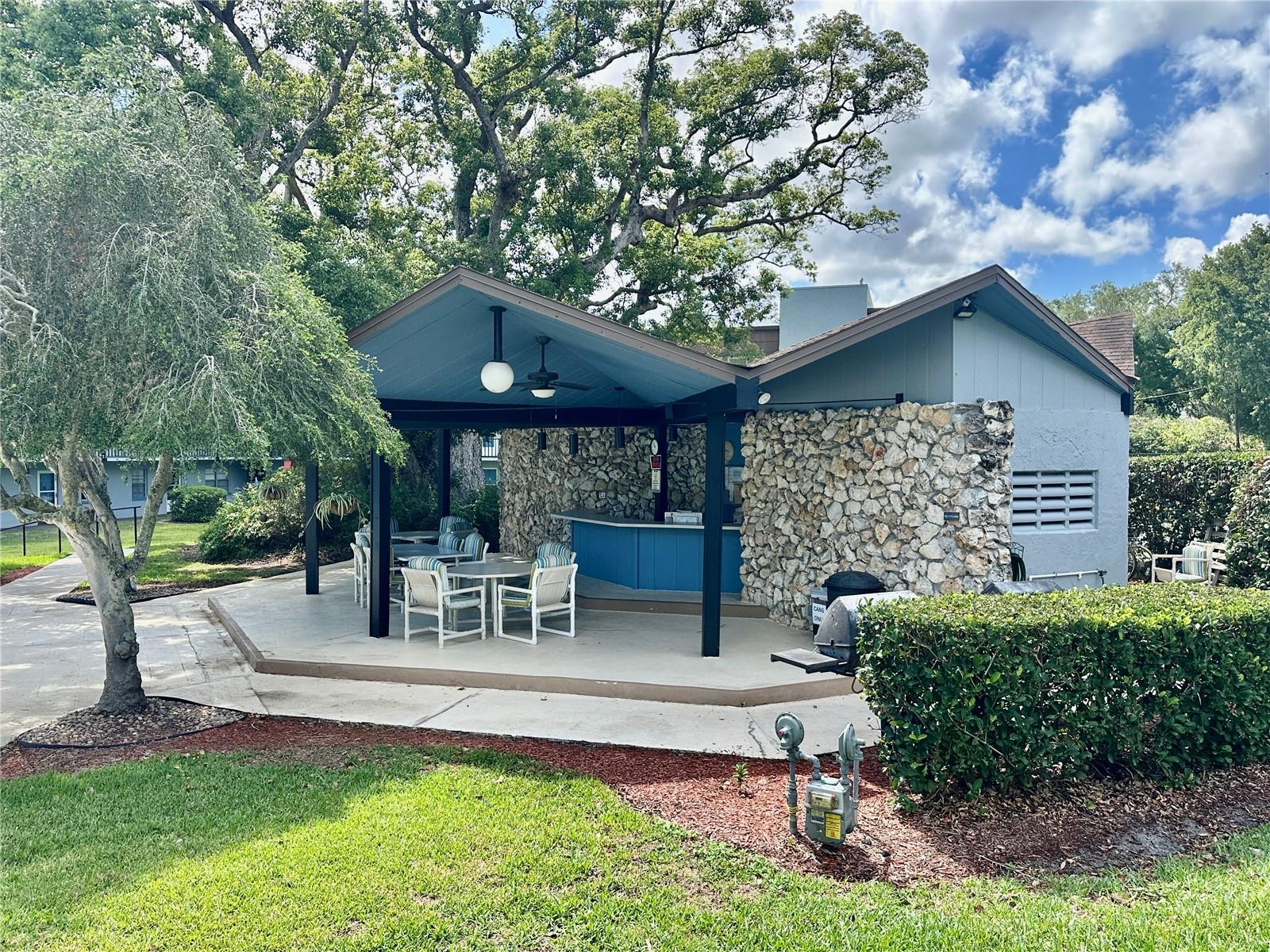 333 LAKE HOWARD DR NW #304B, WINTER HAVEN, FL, 33880