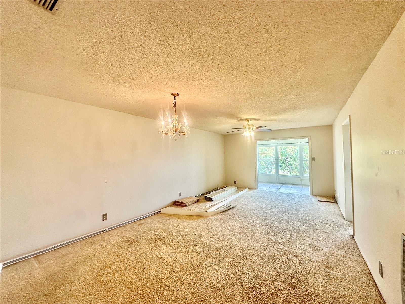 333 LAKE HOWARD DR NW #304B, WINTER HAVEN, FL, 33880
