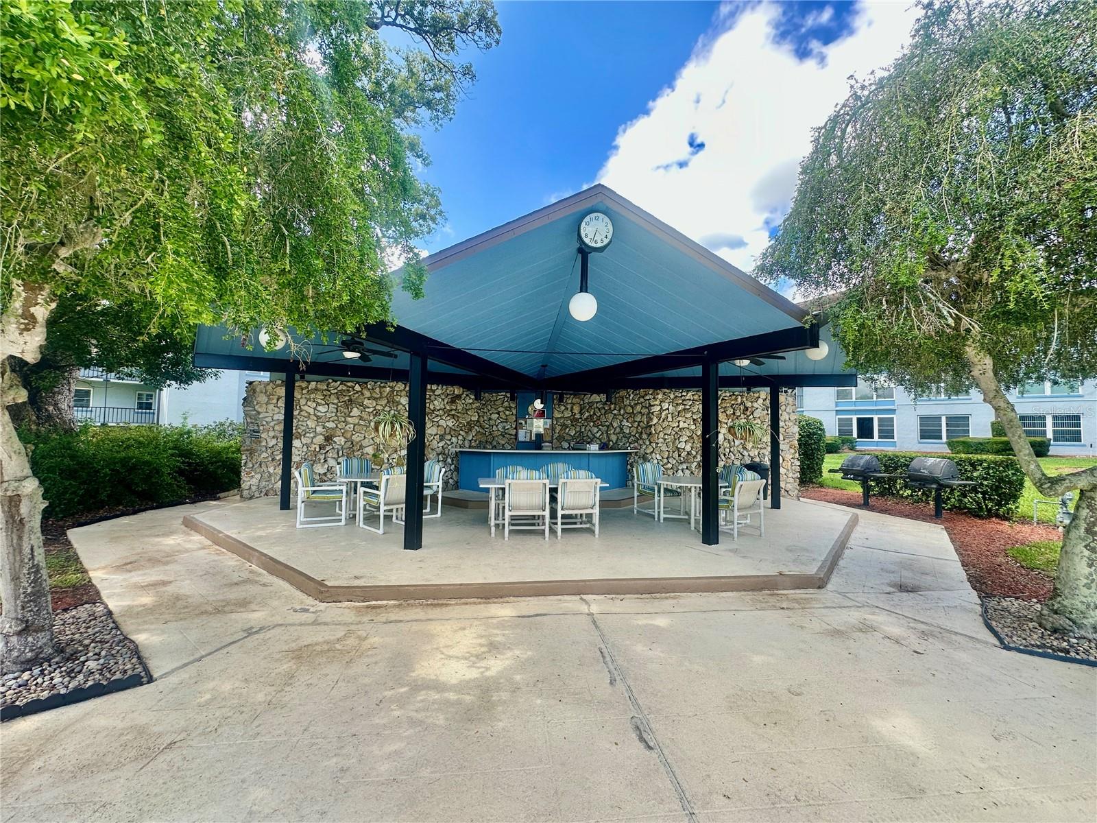 333 LAKE HOWARD DR NW #304B, WINTER HAVEN, FL, 33880