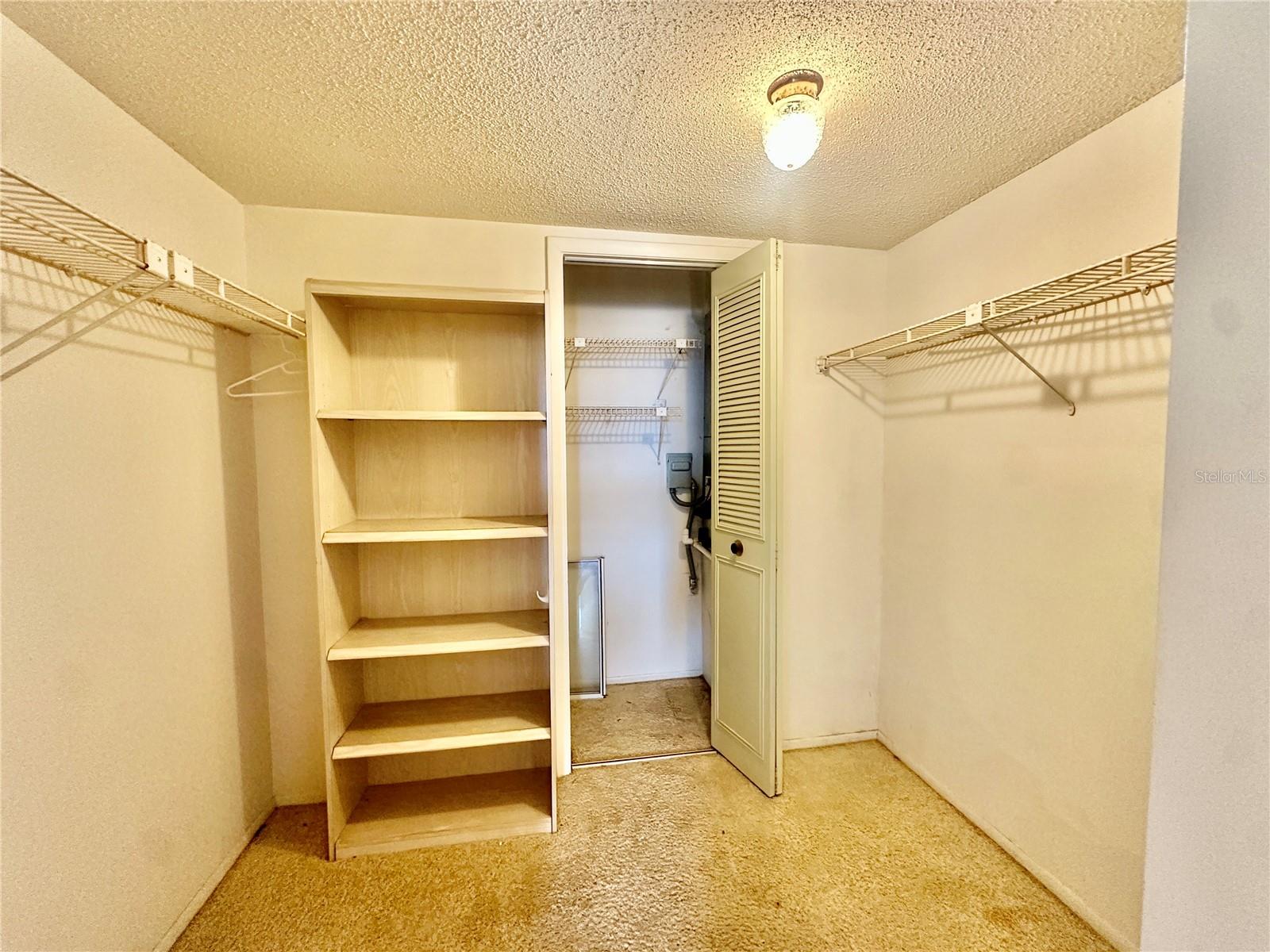 333 LAKE HOWARD DR NW #304B, WINTER HAVEN, FL, 33880