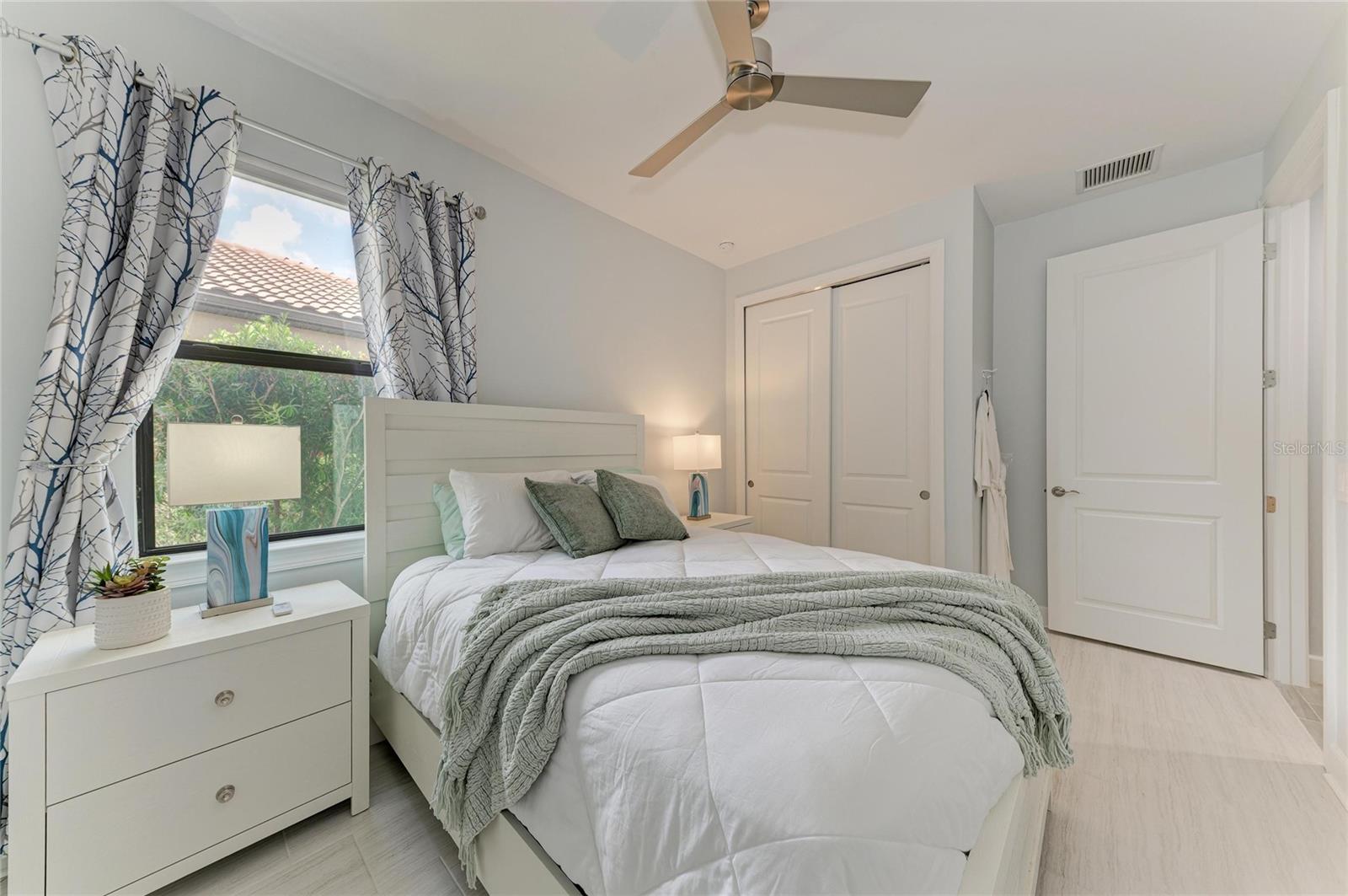 7412 SUMMERLAND CV, LAKEWOOD RANCH, FL, 34202