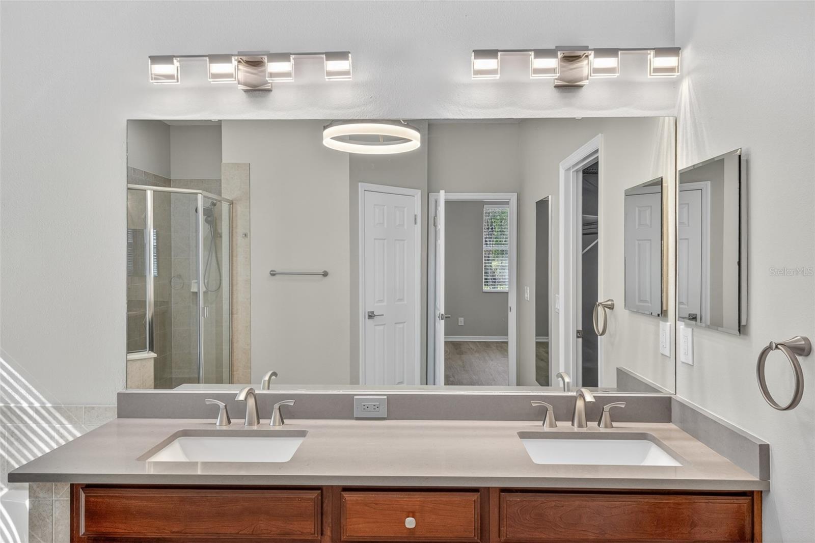 9669 LELAND DR, ORLANDO, FL, 32827