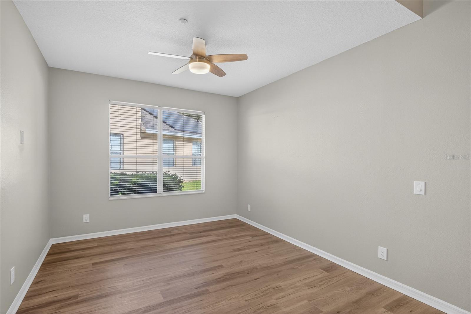 9669 LELAND DR, ORLANDO, FL, 32827
