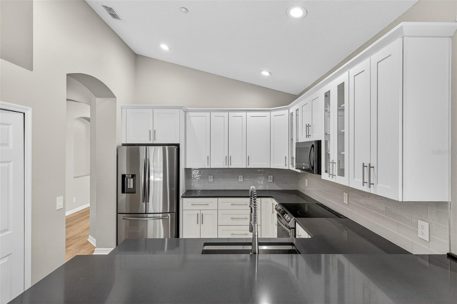 9669 LELAND DR, ORLANDO, FL, 32827