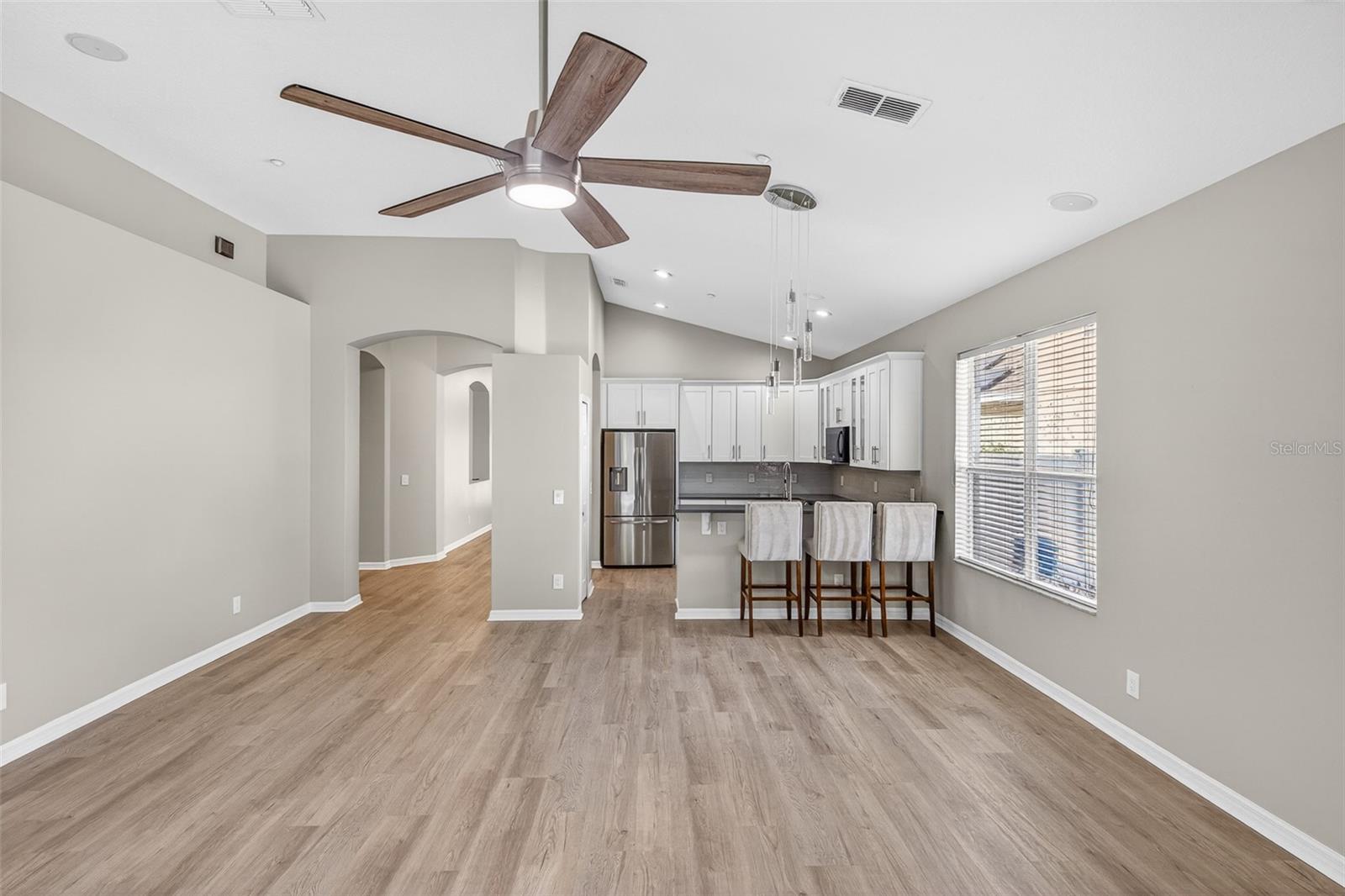 9669 LELAND DR, ORLANDO, FL, 32827