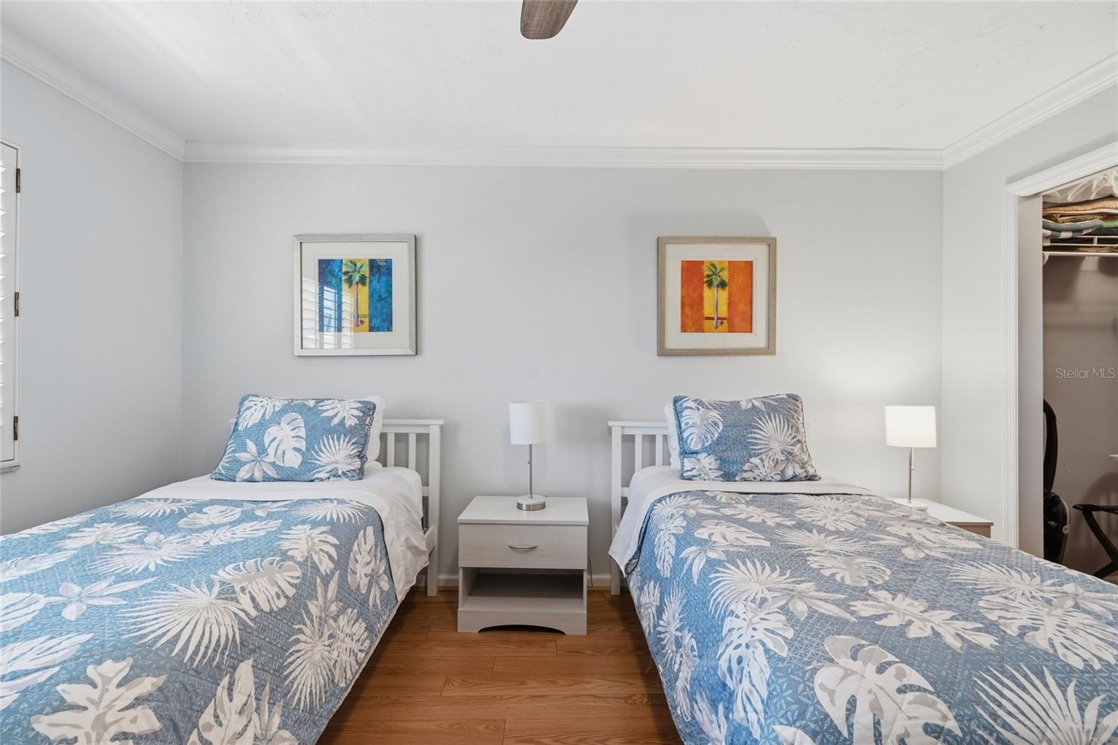 8977 MIDNIGHT PASS RD #519, SARASOTA, FL, 34242