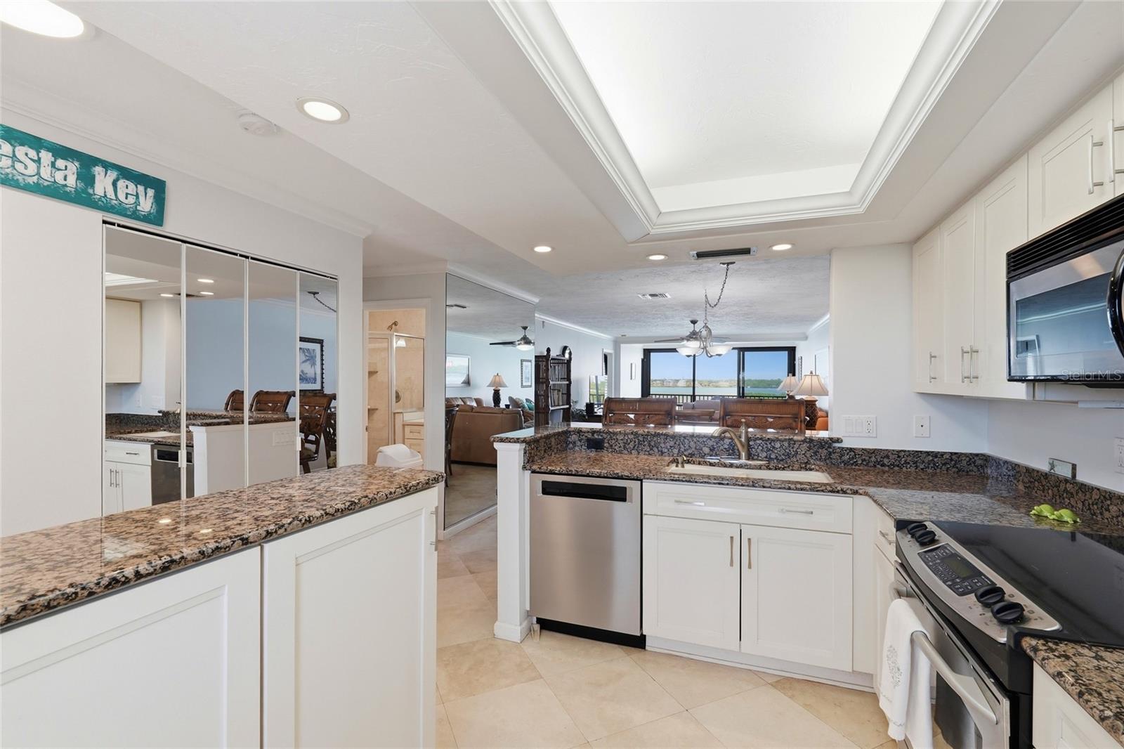 8977 MIDNIGHT PASS RD #519, SARASOTA, FL, 34242