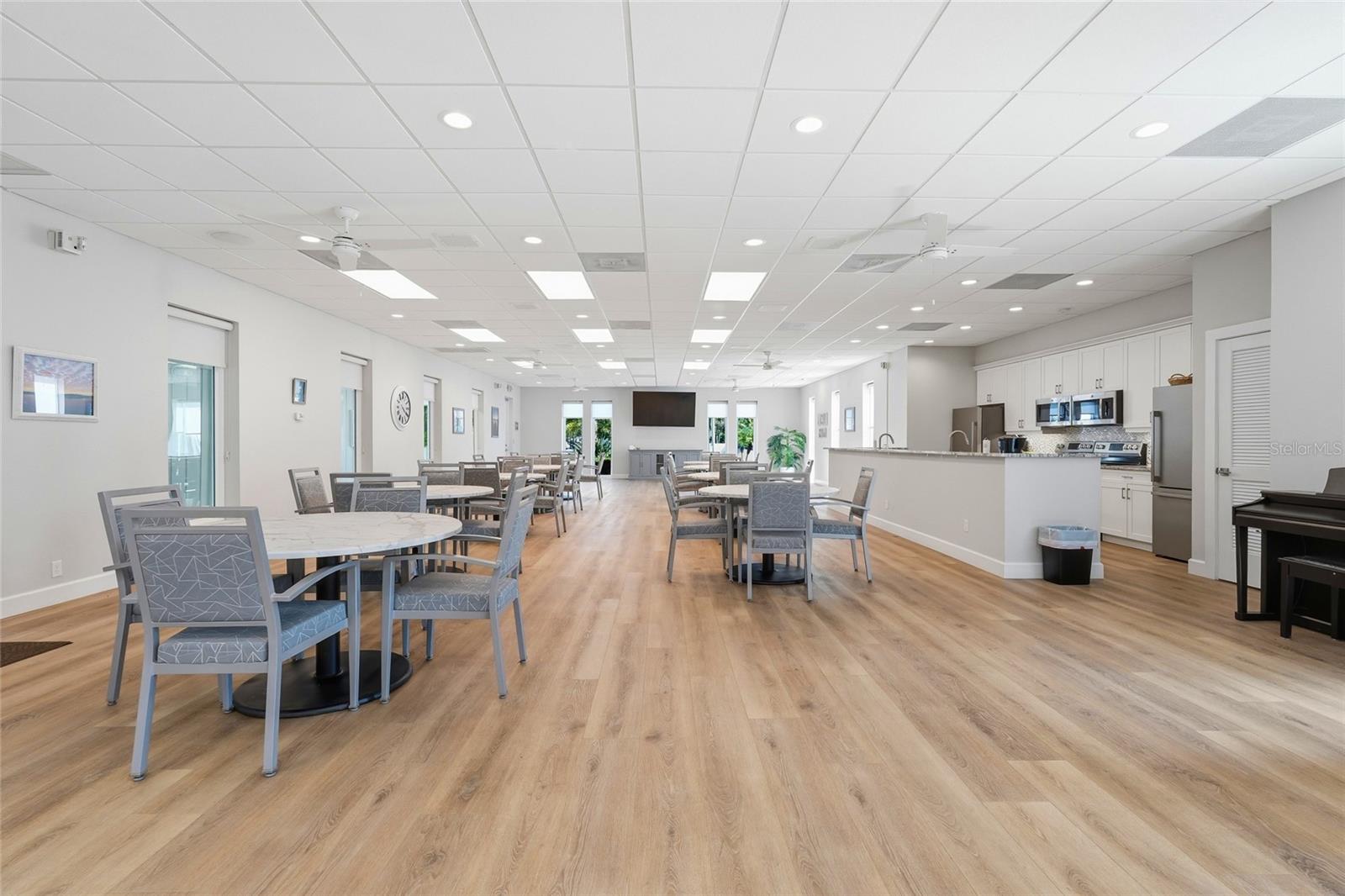 8977 MIDNIGHT PASS RD #519, SARASOTA, FL, 34242