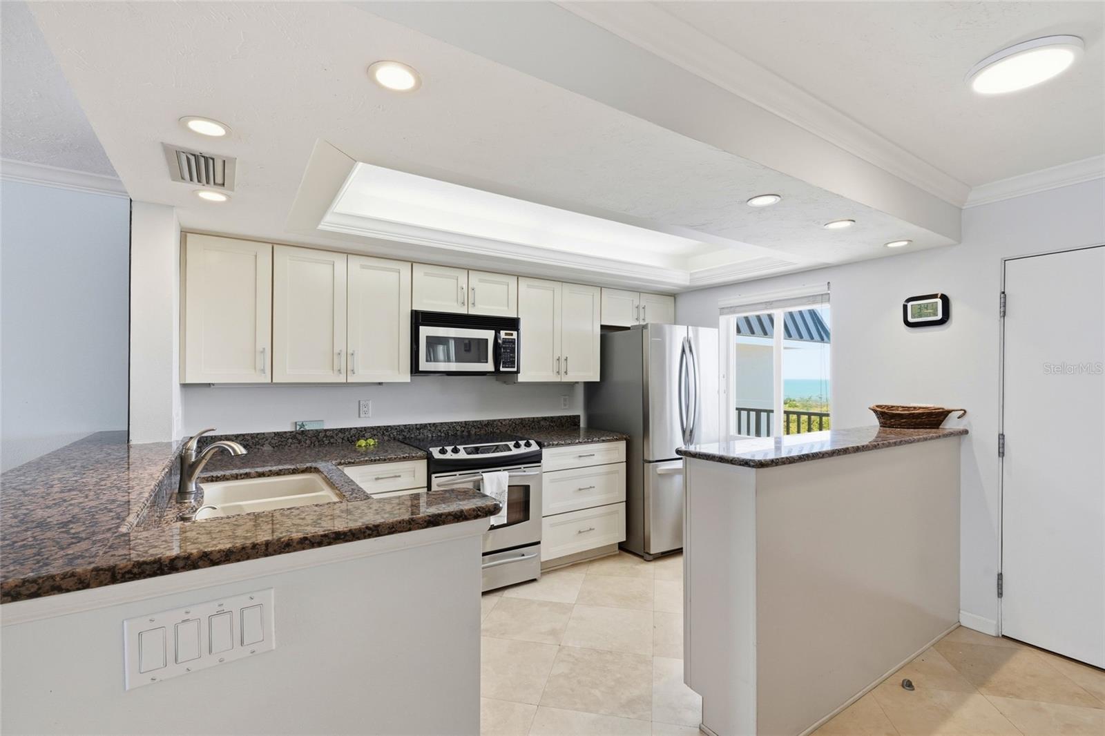 8977 MIDNIGHT PASS RD #519, SARASOTA, FL, 34242