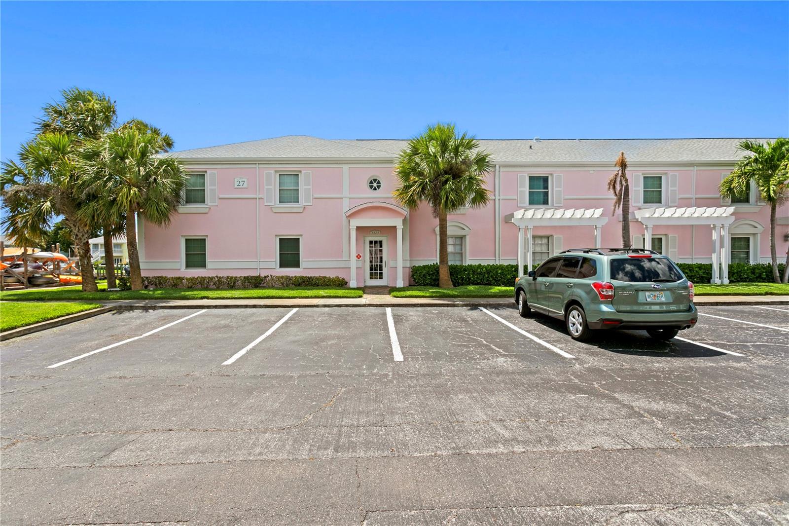 5175 COQUINA KEY DR SE #A, ST PETERSBURG, FL, 33705