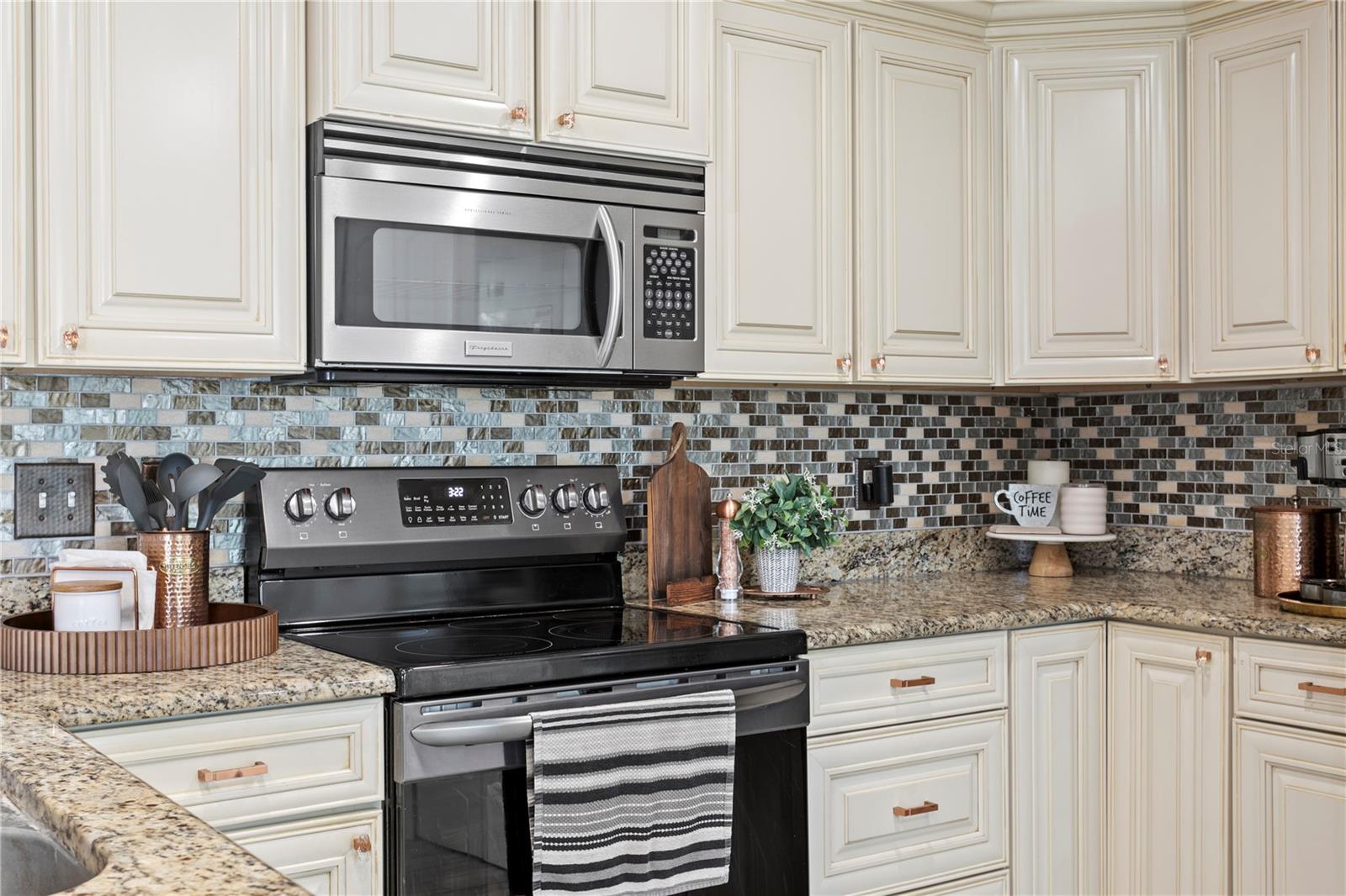 5175 COQUINA KEY DR SE #A, ST PETERSBURG, FL, 33705