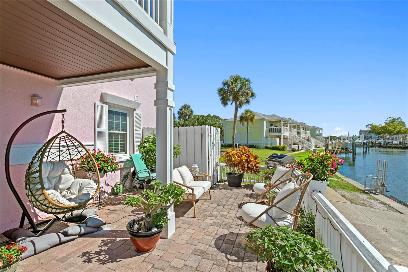 5175 COQUINA KEY DR SE #A, ST PETERSBURG, FL, 33705