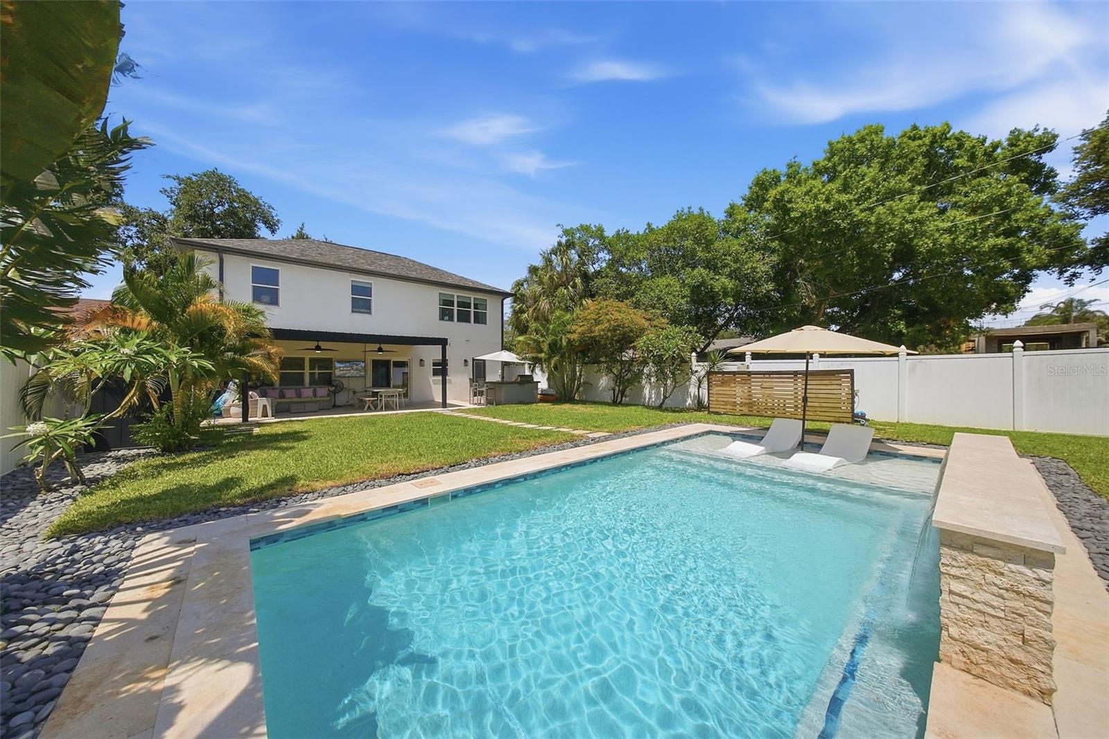 236 15TH AVE SE, ST PETERSBURG, FL, 33701