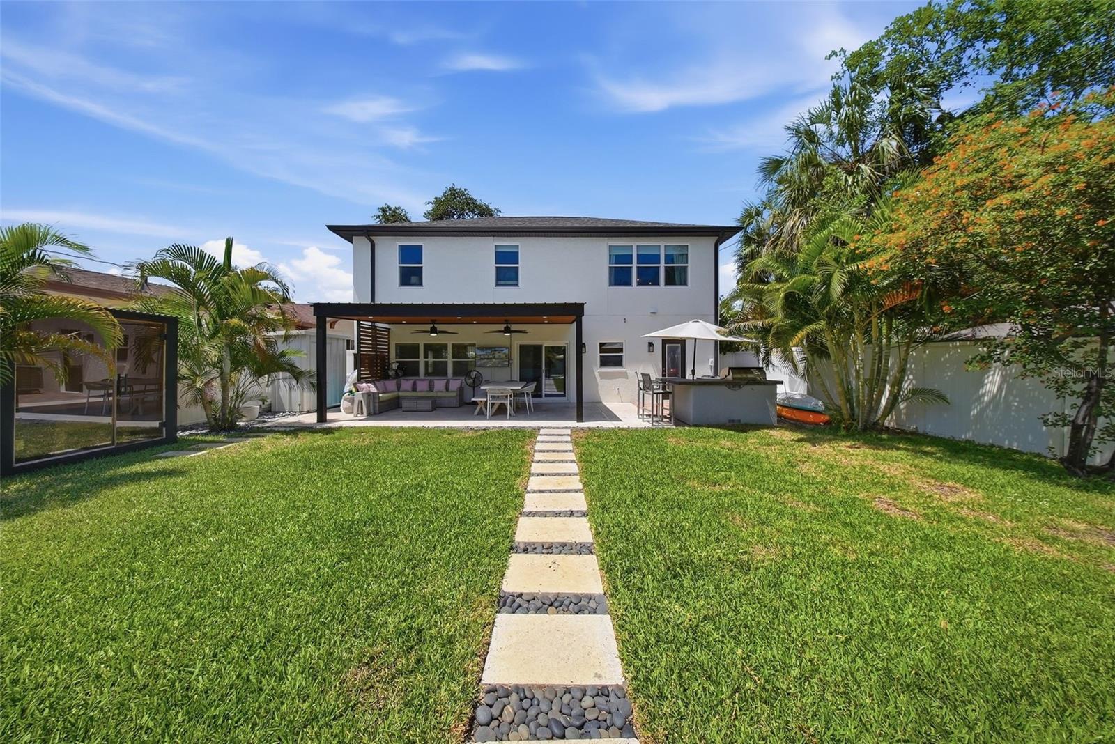 236 15TH AVE SE, ST PETERSBURG, FL, 33701