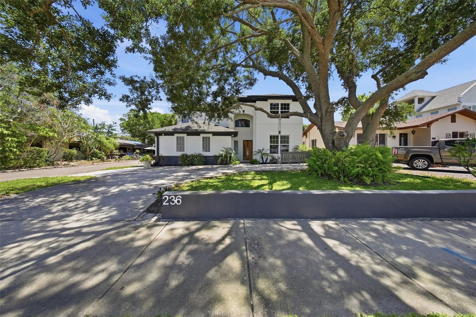 236 15TH AVE SE, ST PETERSBURG, FL, 33701
