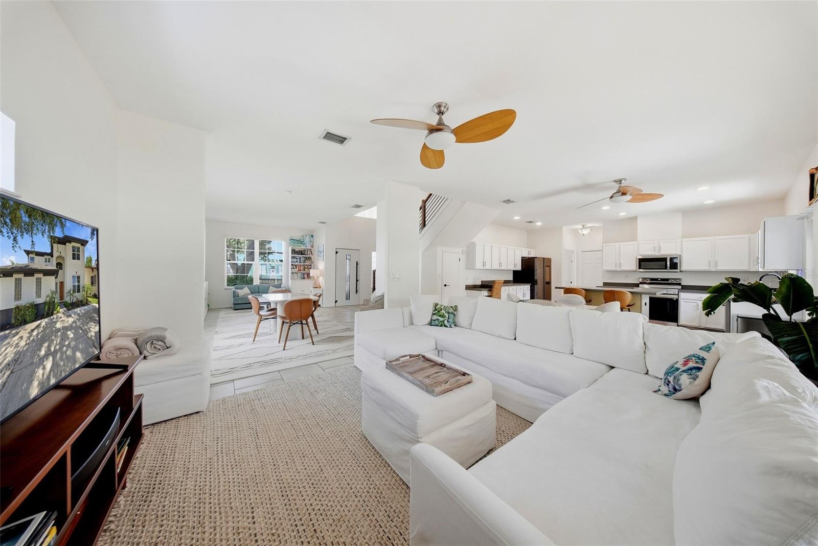 236 15TH AVE SE, ST PETERSBURG, FL, 33701