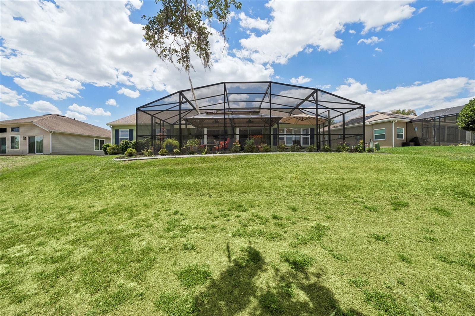 4750 SAWGRASS LAKE CIR, LEESBURG, FL, 34748