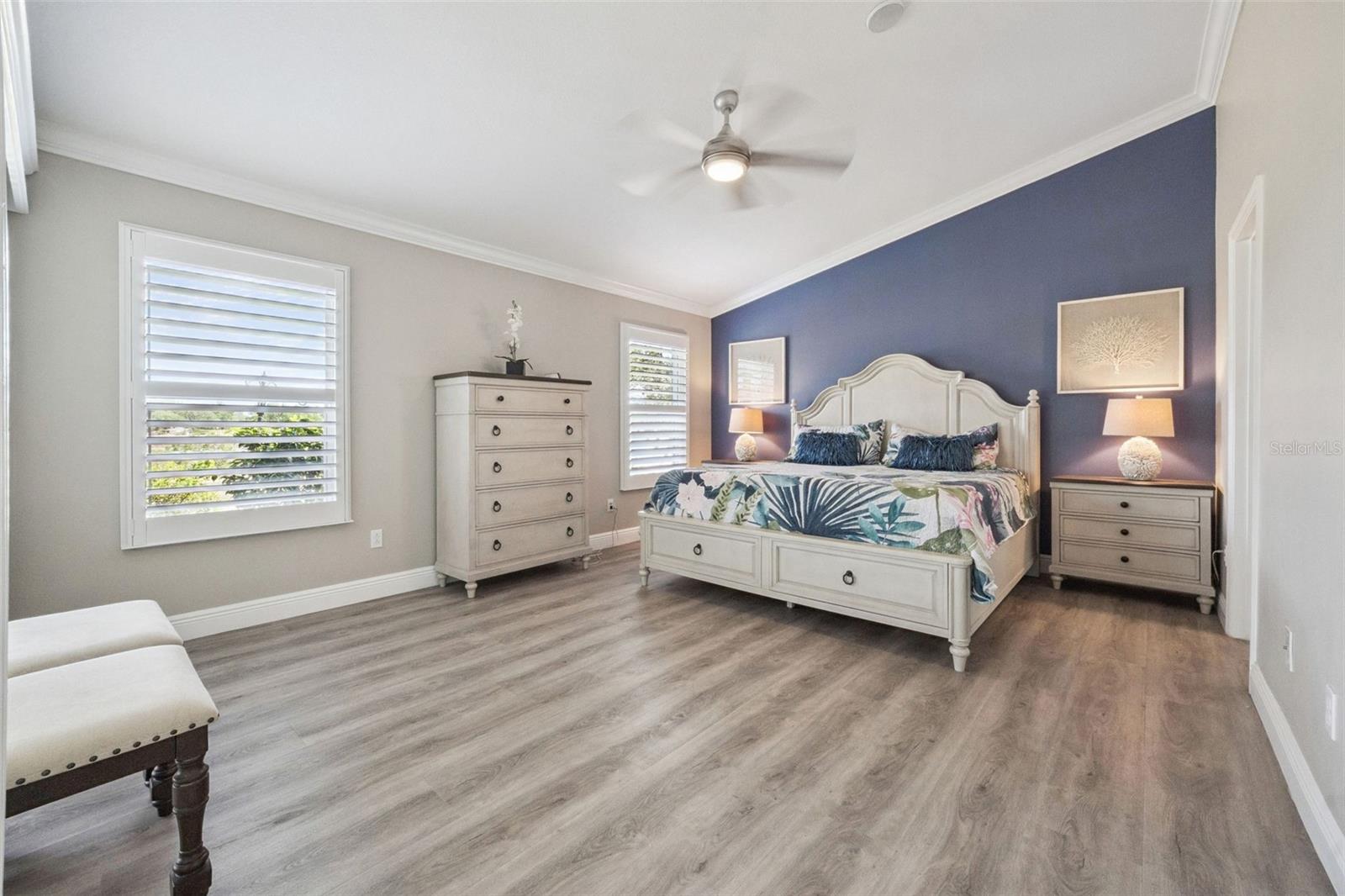 4750 SAWGRASS LAKE CIR, LEESBURG, FL, 34748