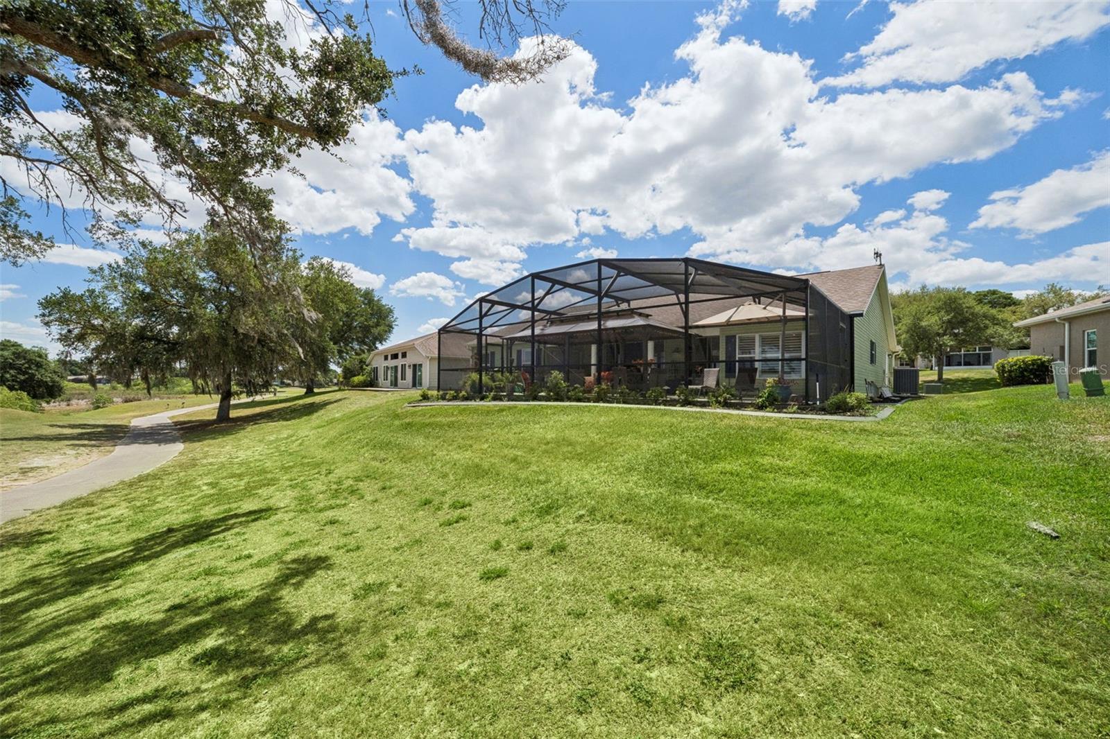 4750 SAWGRASS LAKE CIR, LEESBURG, FL, 34748