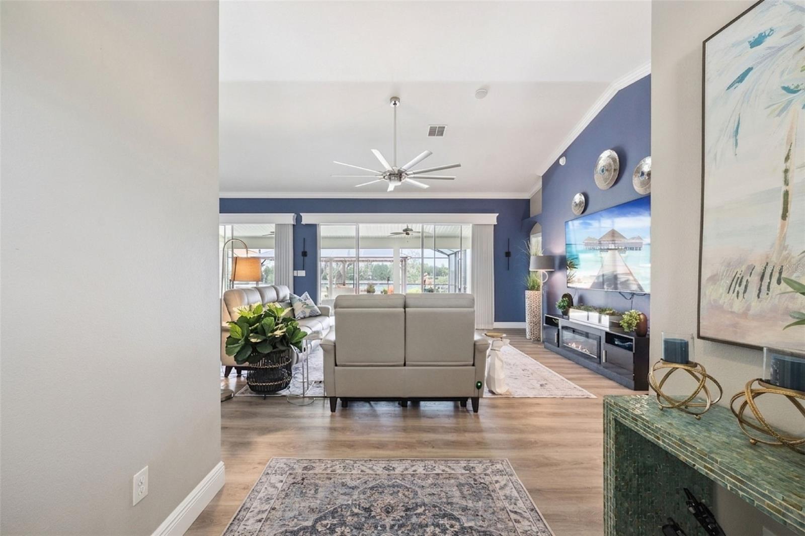 4750 SAWGRASS LAKE CIR, LEESBURG, FL, 34748