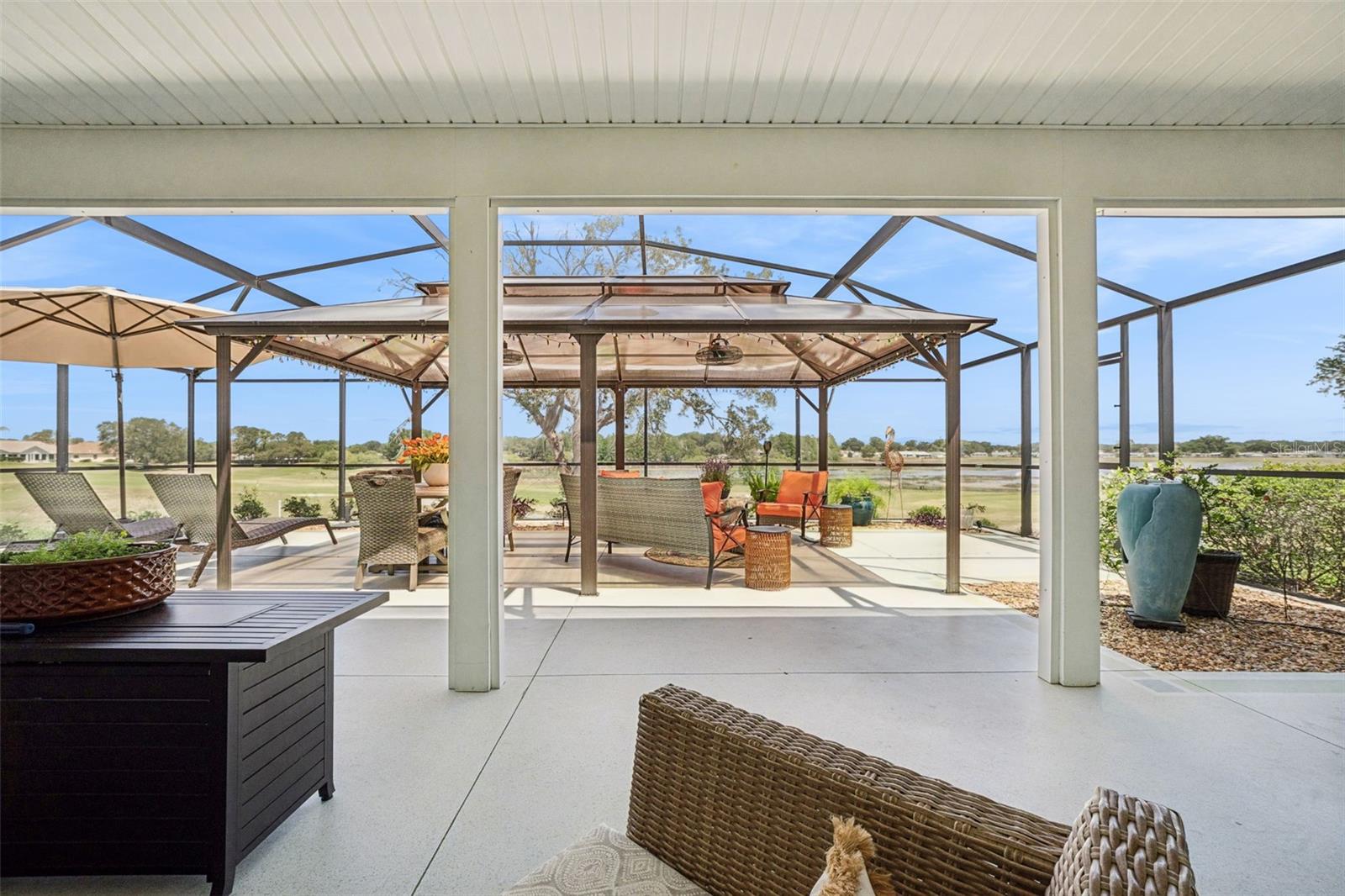 4750 SAWGRASS LAKE CIR, LEESBURG, FL, 34748
