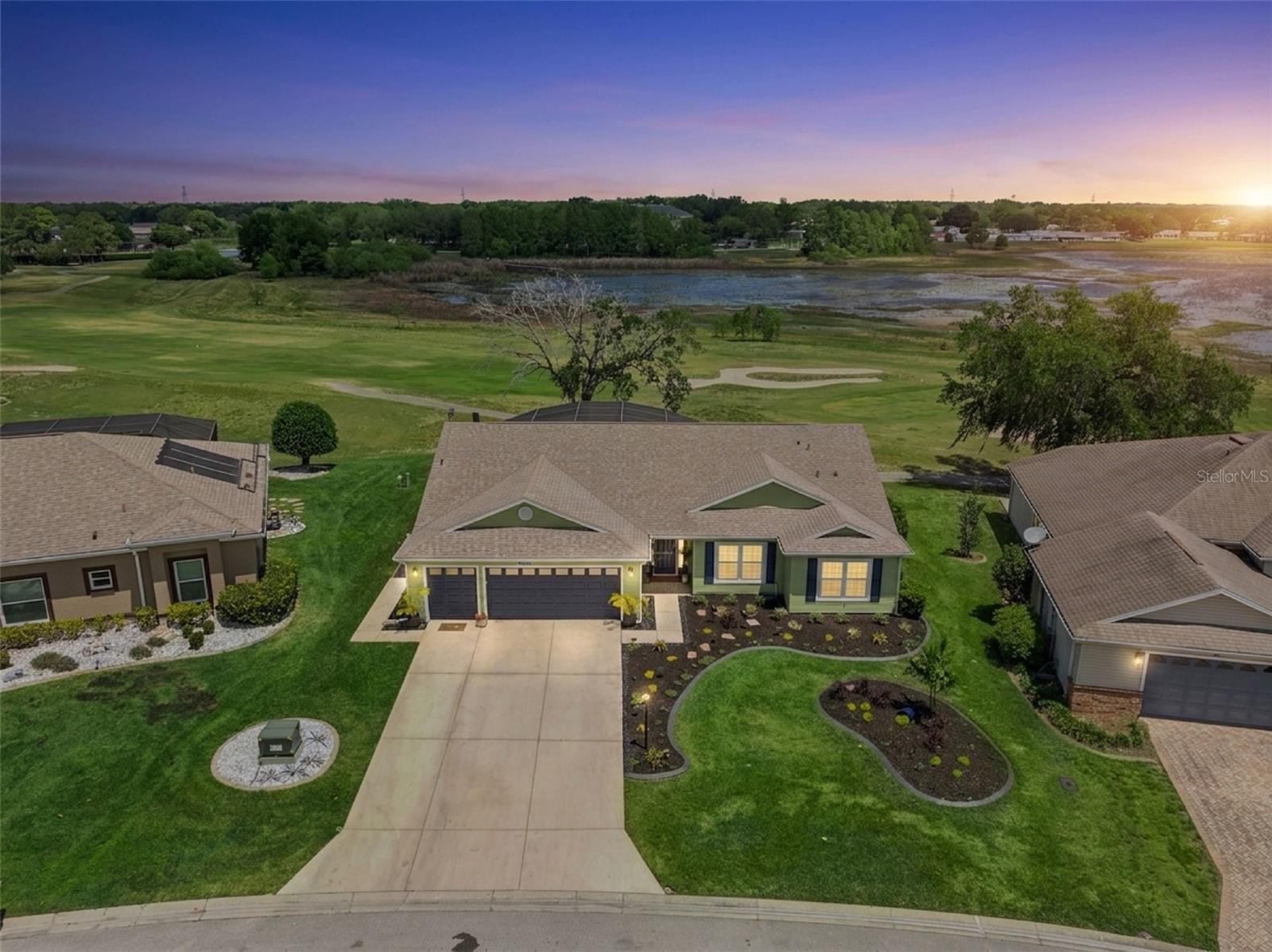4750 SAWGRASS LAKE CIR, LEESBURG, FL, 34748