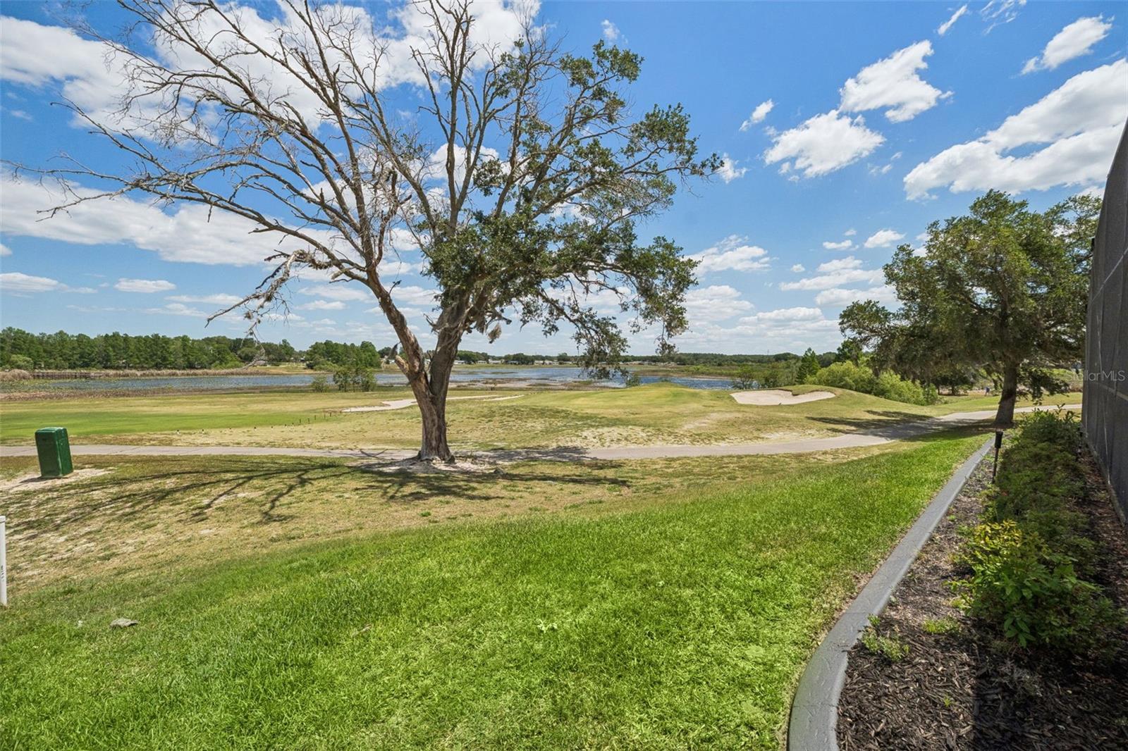 4750 SAWGRASS LAKE CIR, LEESBURG, FL, 34748