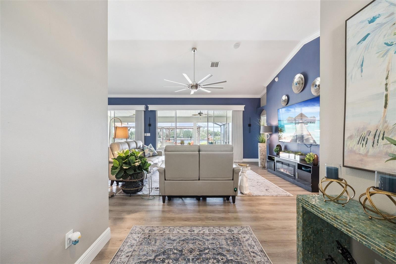 4750 SAWGRASS LAKE CIR, LEESBURG, FL, 34748