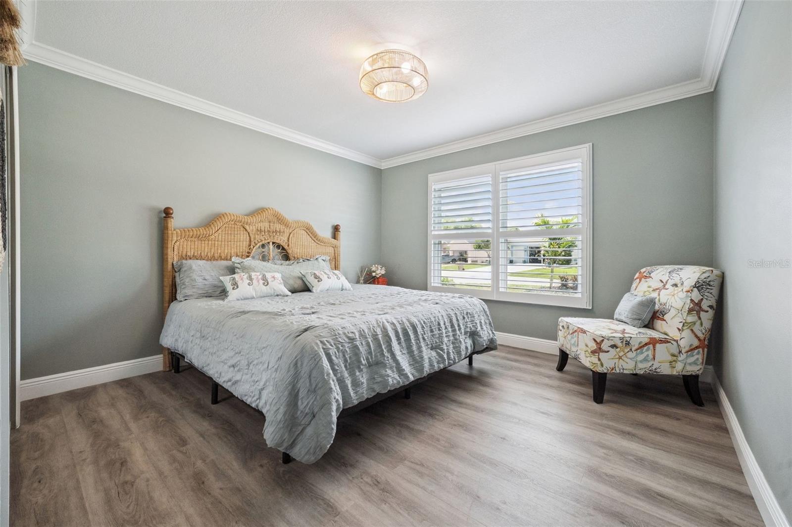 4750 SAWGRASS LAKE CIR, LEESBURG, FL, 34748