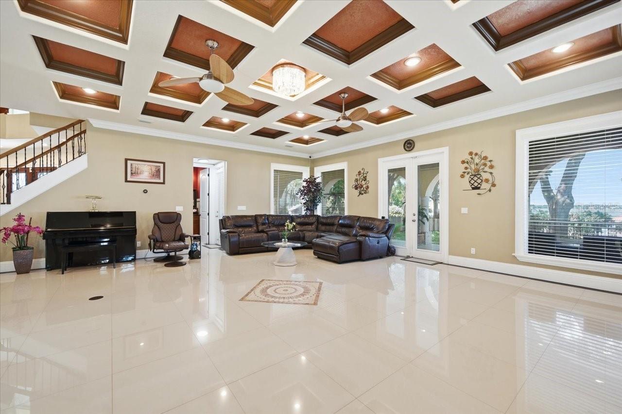 UNPLATTED, TAMPA, FL, 33612