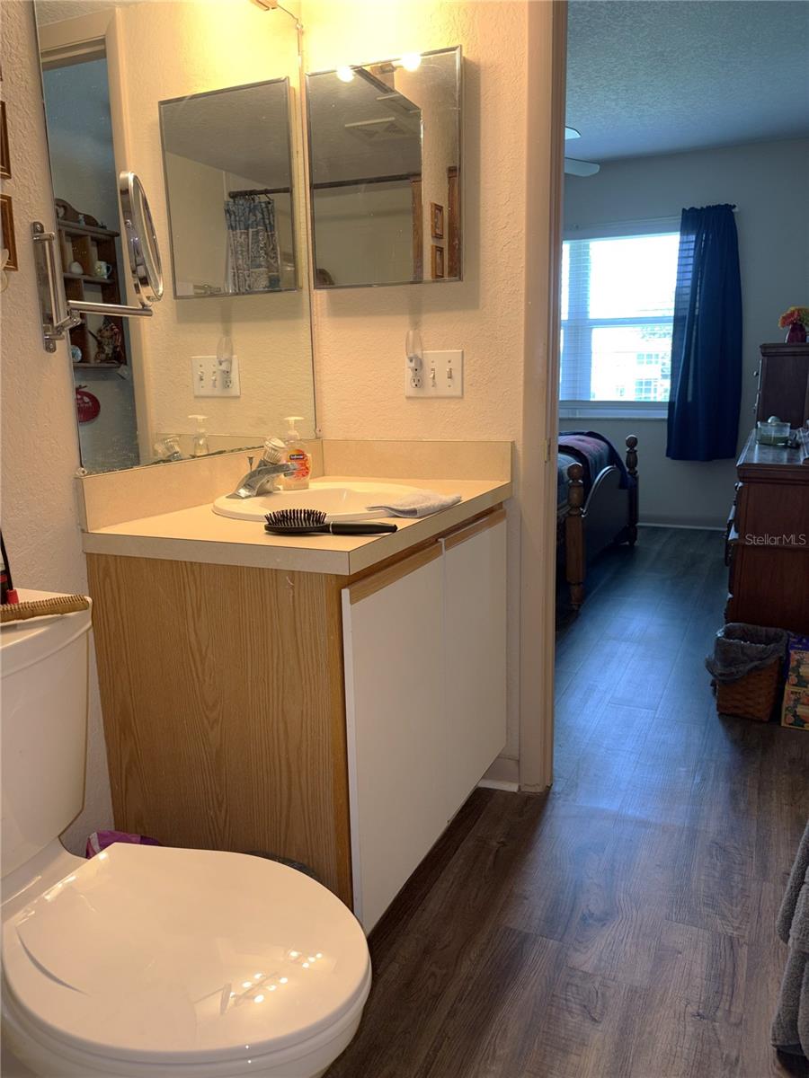 25050 SANDHILL BLVD #B4, PUNTA GORDA, FL, 33983