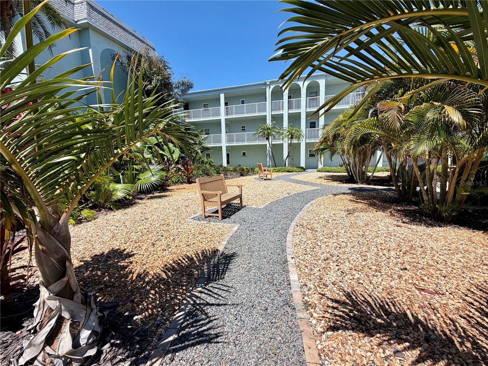 1706 BELLEAIR FOREST DR #244, BELLEAIR, FL, 33756