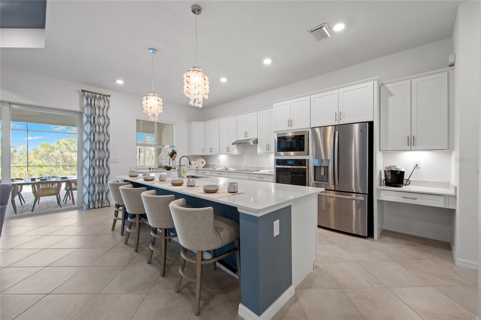 7161 INLET ISLES CT, LAKEWOOD RANCH, FL, 34211