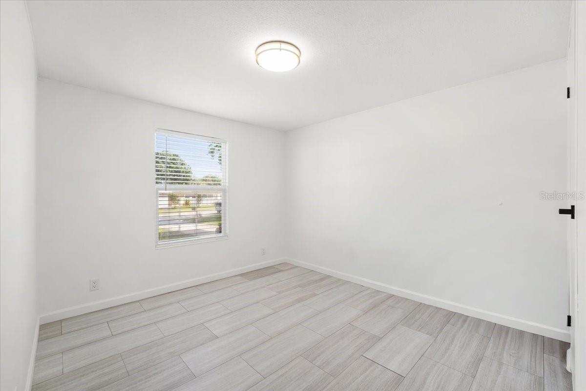 1137 YAUPON ST, DAYTONA BEACH, FL, 32117