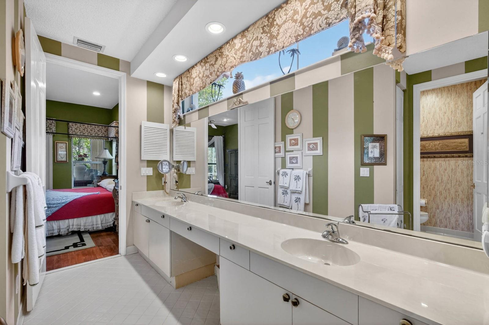 10 MONTERREY DR, PALM COAST, FL, 32137